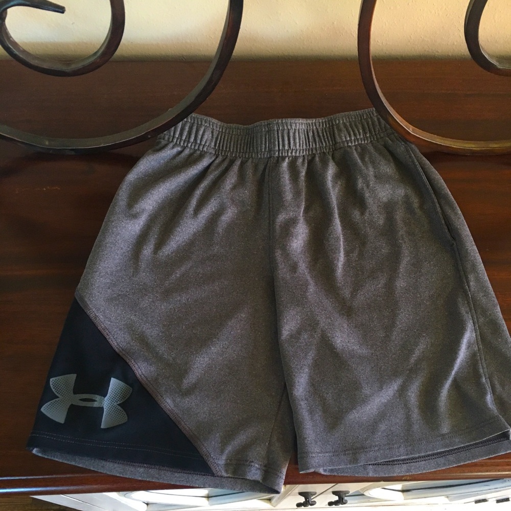 3 Nike Boys Shorts Size 7